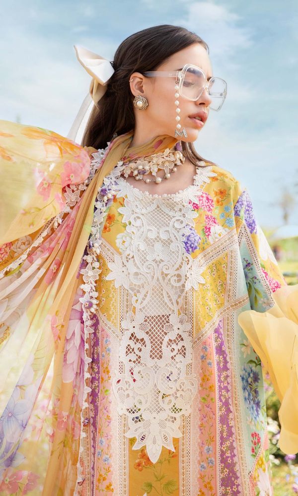 Lawn 3pc digital printed suit with patches