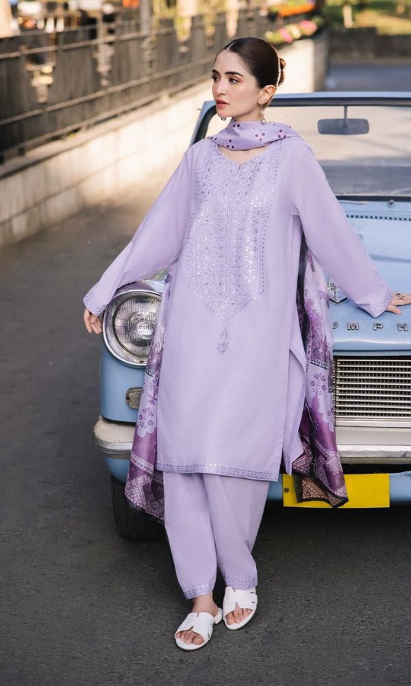 Dhanak 3pc unstitched sequence embroidered suit with printed slub dupatta