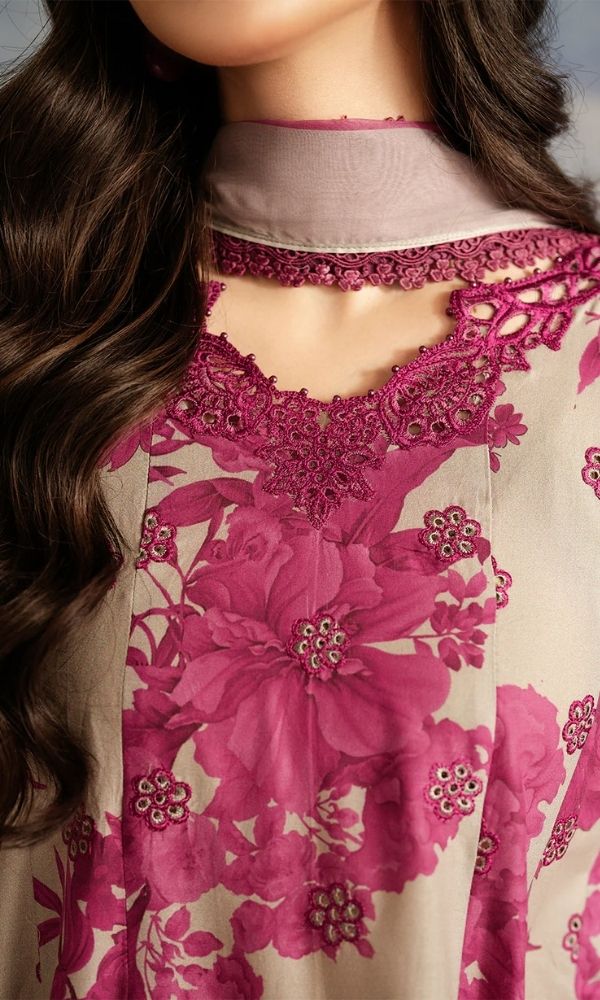 Khaddar 3pc unstitched digital printed collection with patches