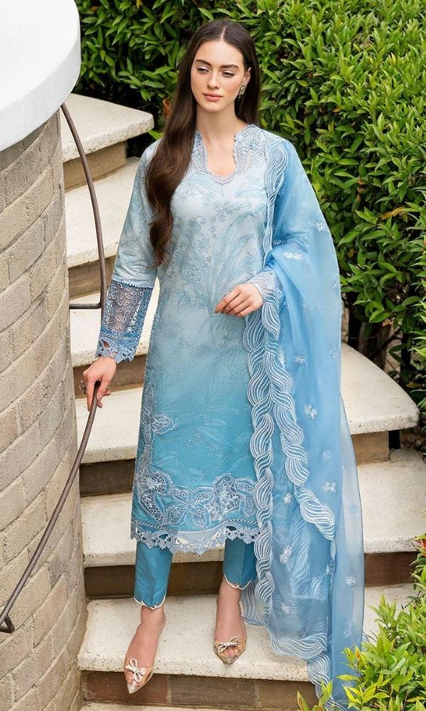 Lawn 3pc digital printed suit with patches