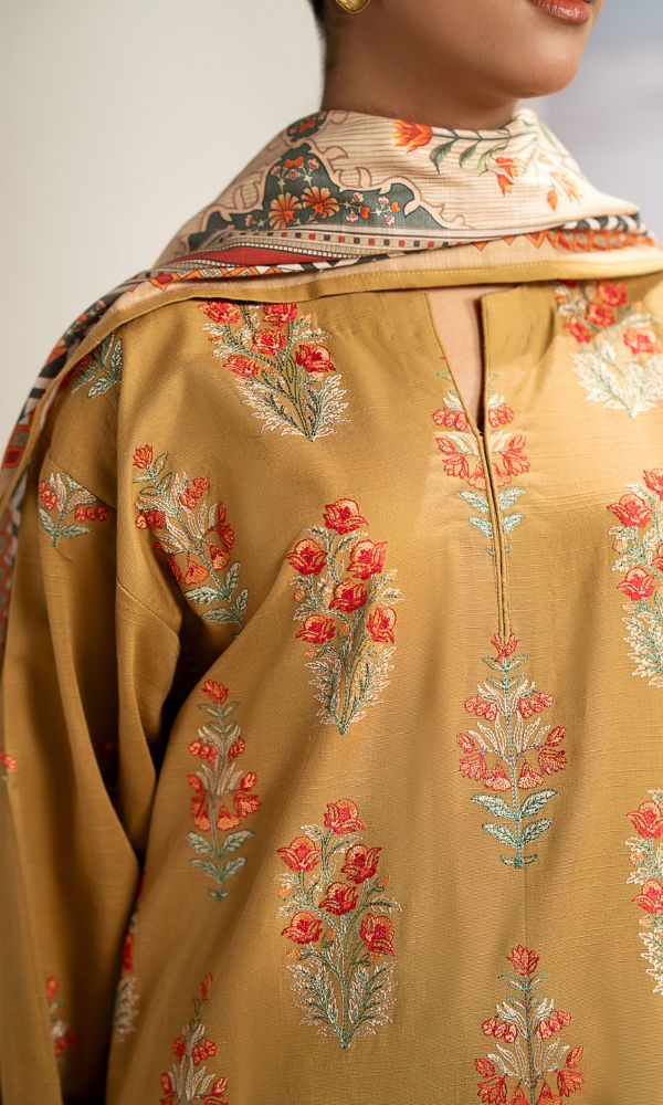 Lawn 3pc unstitched heavy embroidered suit
