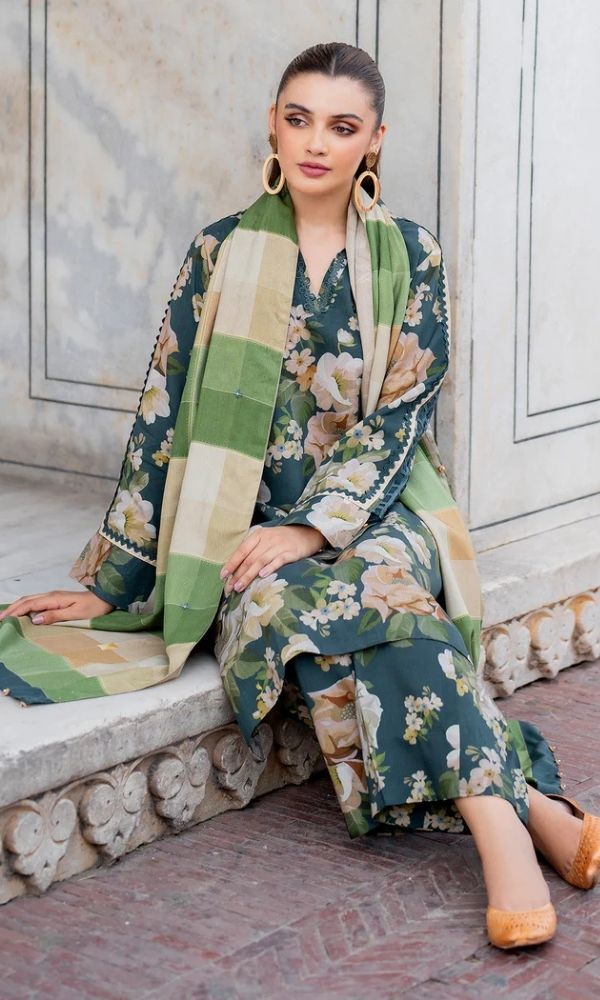 Khaddar 3pc unstitched digital printed collection