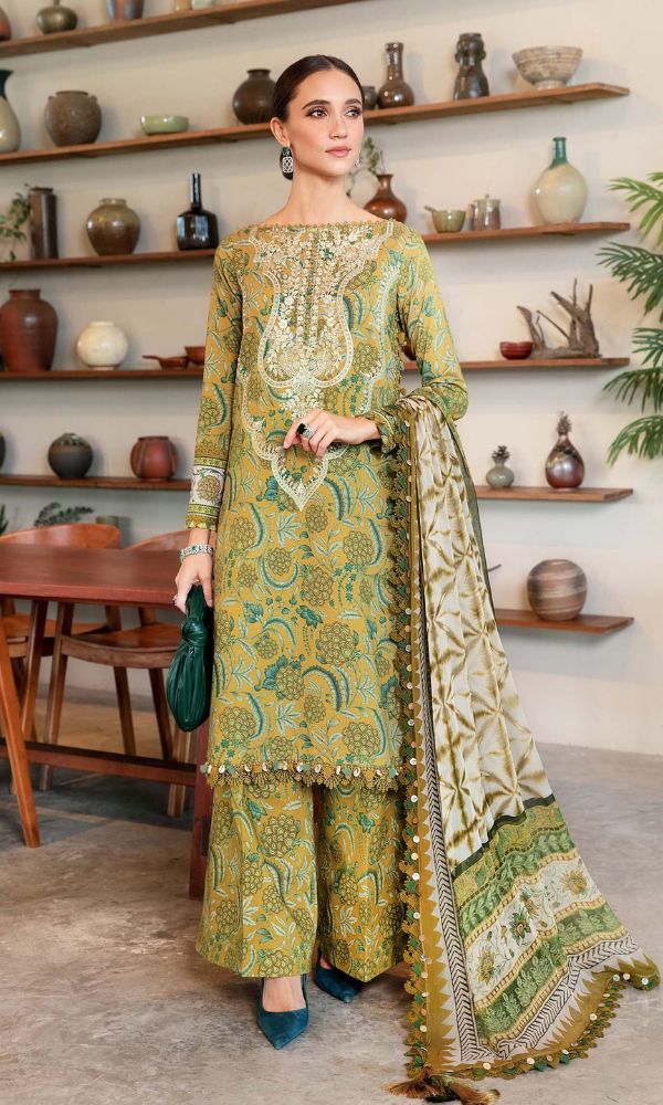 Lawn 3pc unstitched digital printed suit with patches
