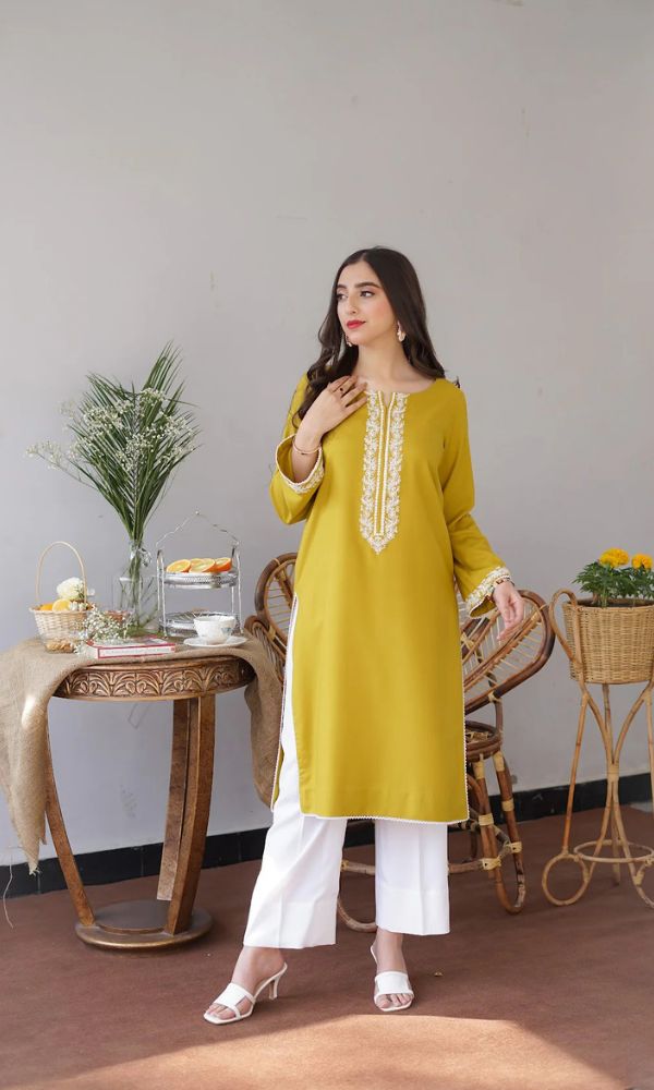 Dhanak 3pc unstitched embroidered suit