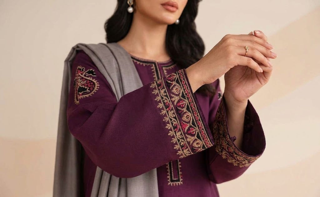 Premium Dhanak 3 Piece Embroidered Suit with Pallu Patch Shawl WS-53