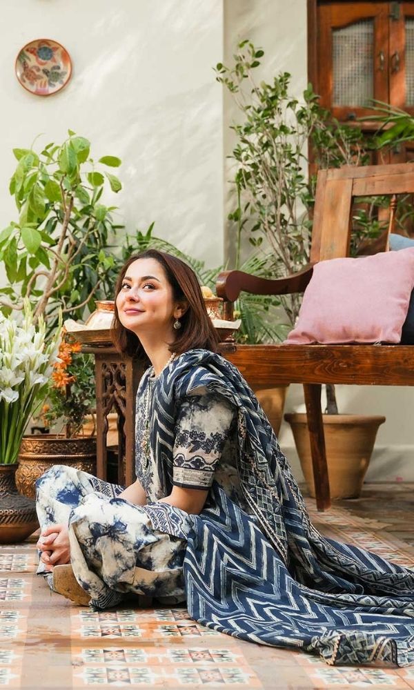 Lawn 3pc unstitched luxury digital printed suit