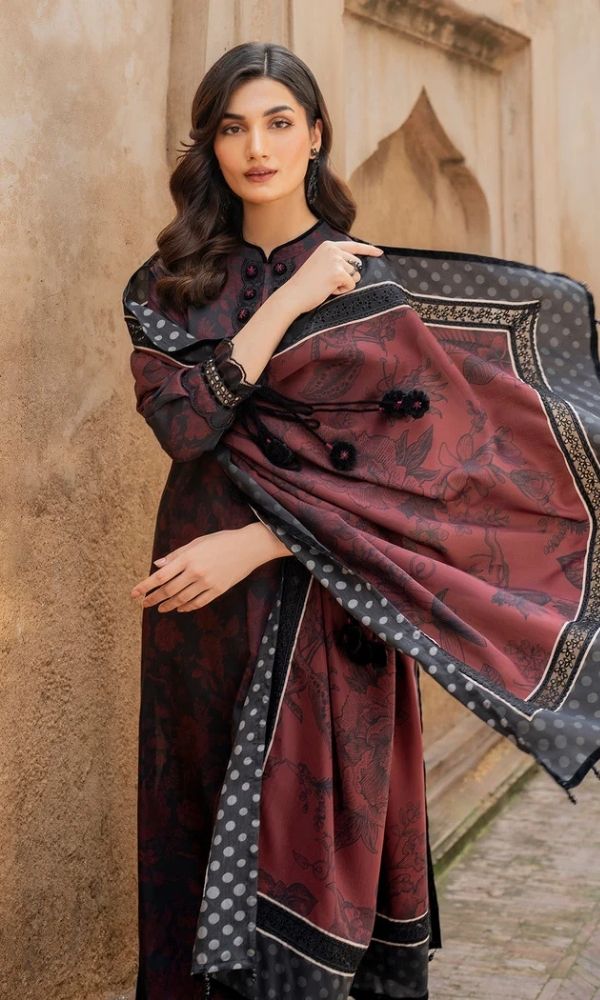 Khaddar 3pc unstitched digital printed suit with patched