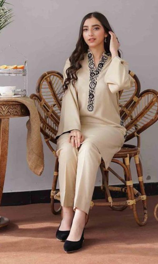 Dhanak 3pc unstitched suit with embroidered shawl and patches